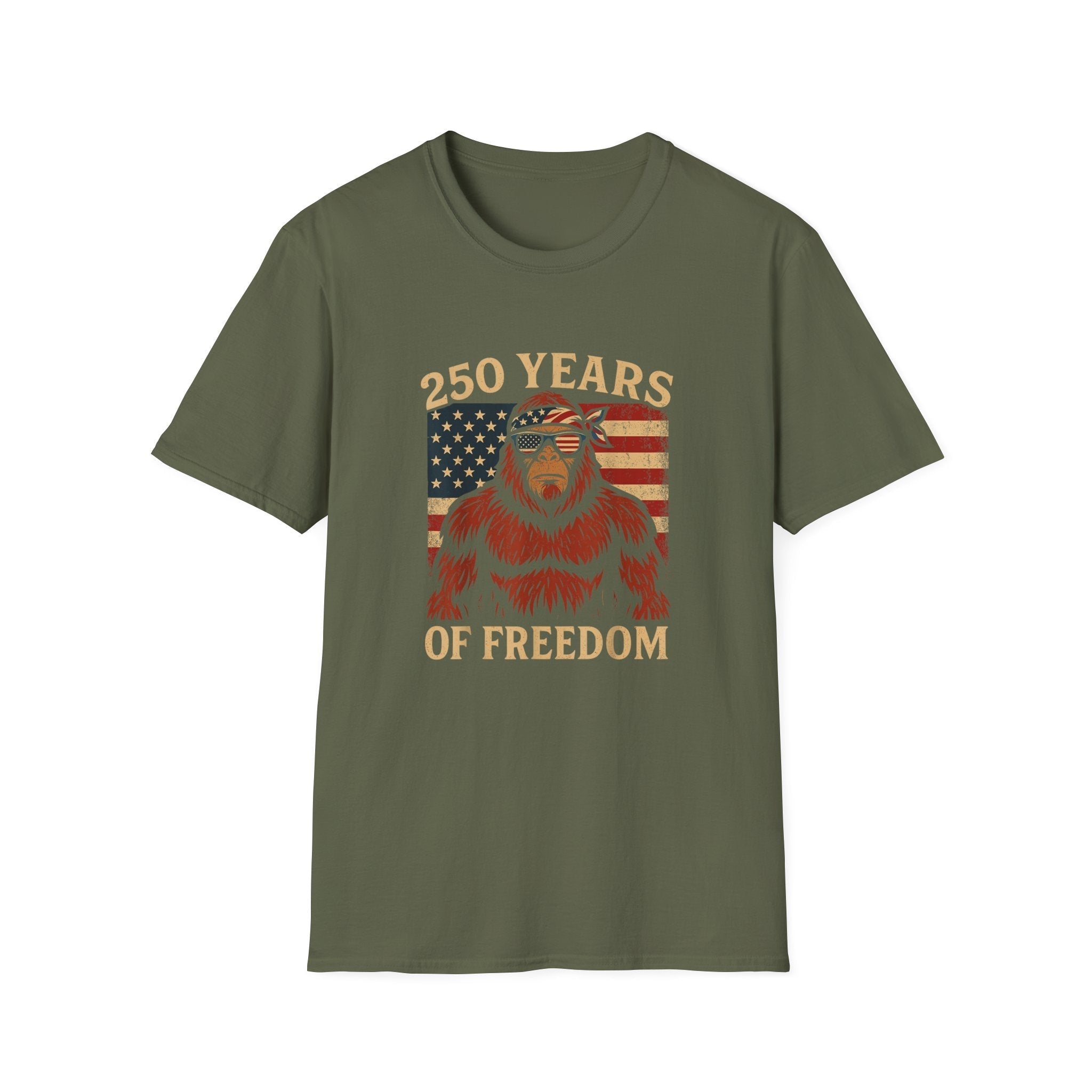 Patriotic Squatchin’ for Freedom – 250 Years Strong T-Shirt